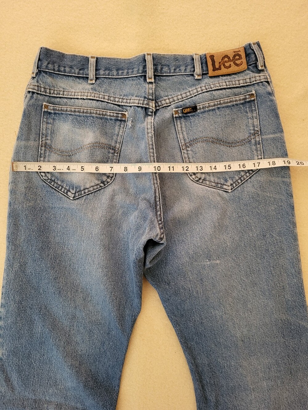 Vintage Lee Blue Jeans 32x27 Distressed Patina Straight Leg Cotton - Picture 7 of 13
